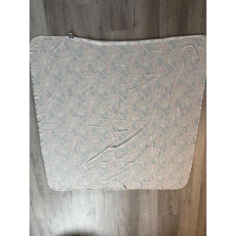Copper Pearl Swaddle blanket - Picture 3 of 5